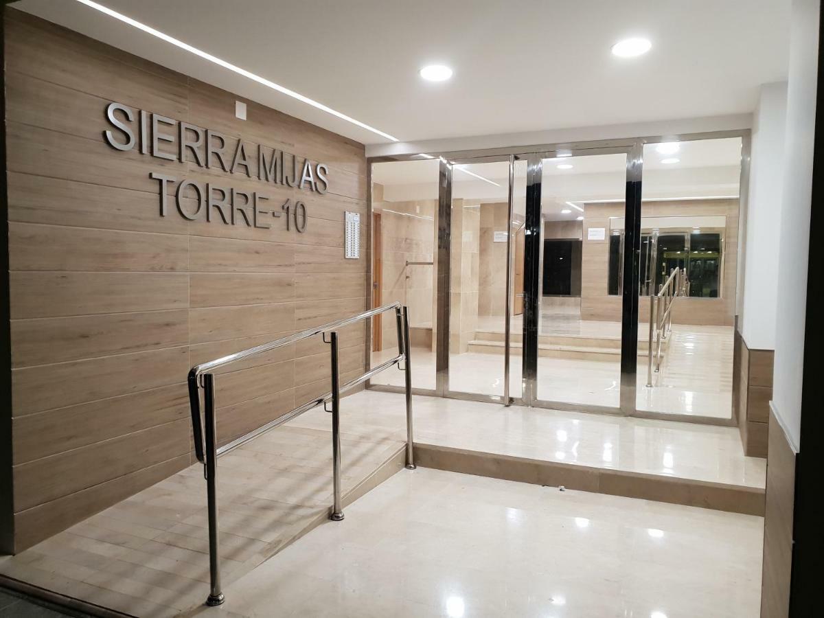 丰希罗拉Atico Con Gran Terraza公寓 外观 照片